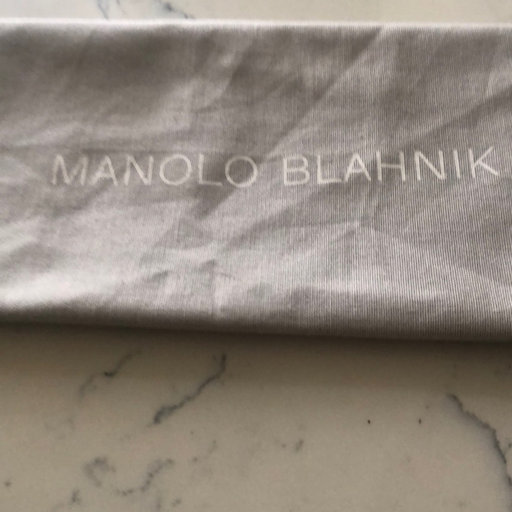 💯 % Authentic MANOLO BLAHNIK dust bag